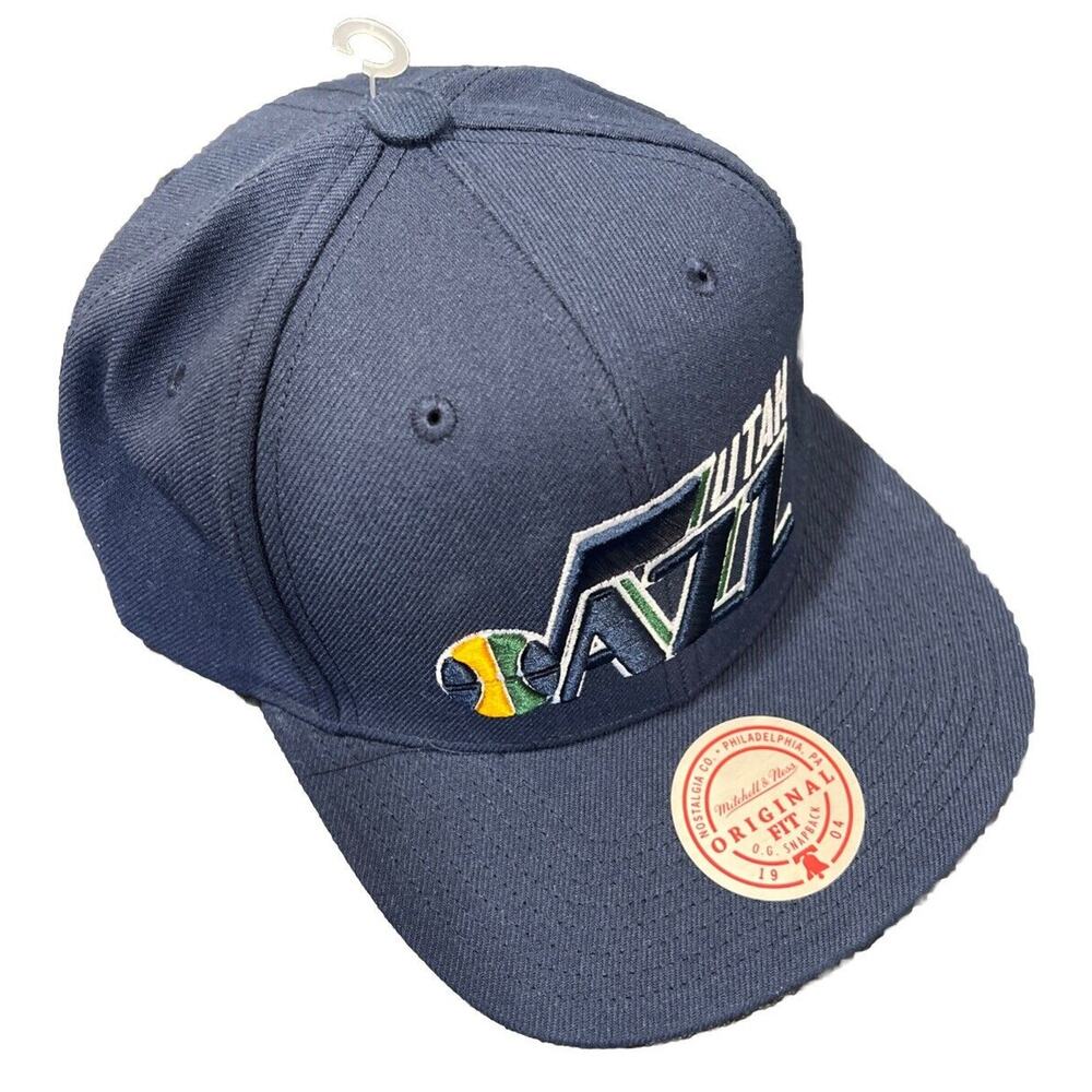 Mitchell Ness Ball Cap Navy Utah Jazz Core Basic Snapback Flat Brim Original Fit